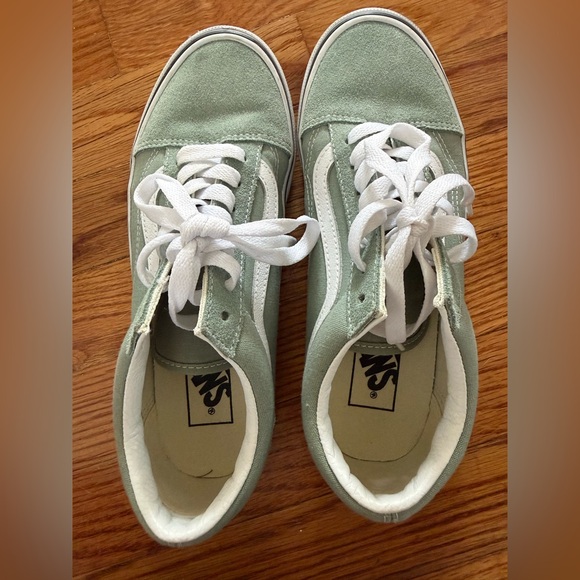 adidas Shoes - Vans Old Skool Shoe - Like New